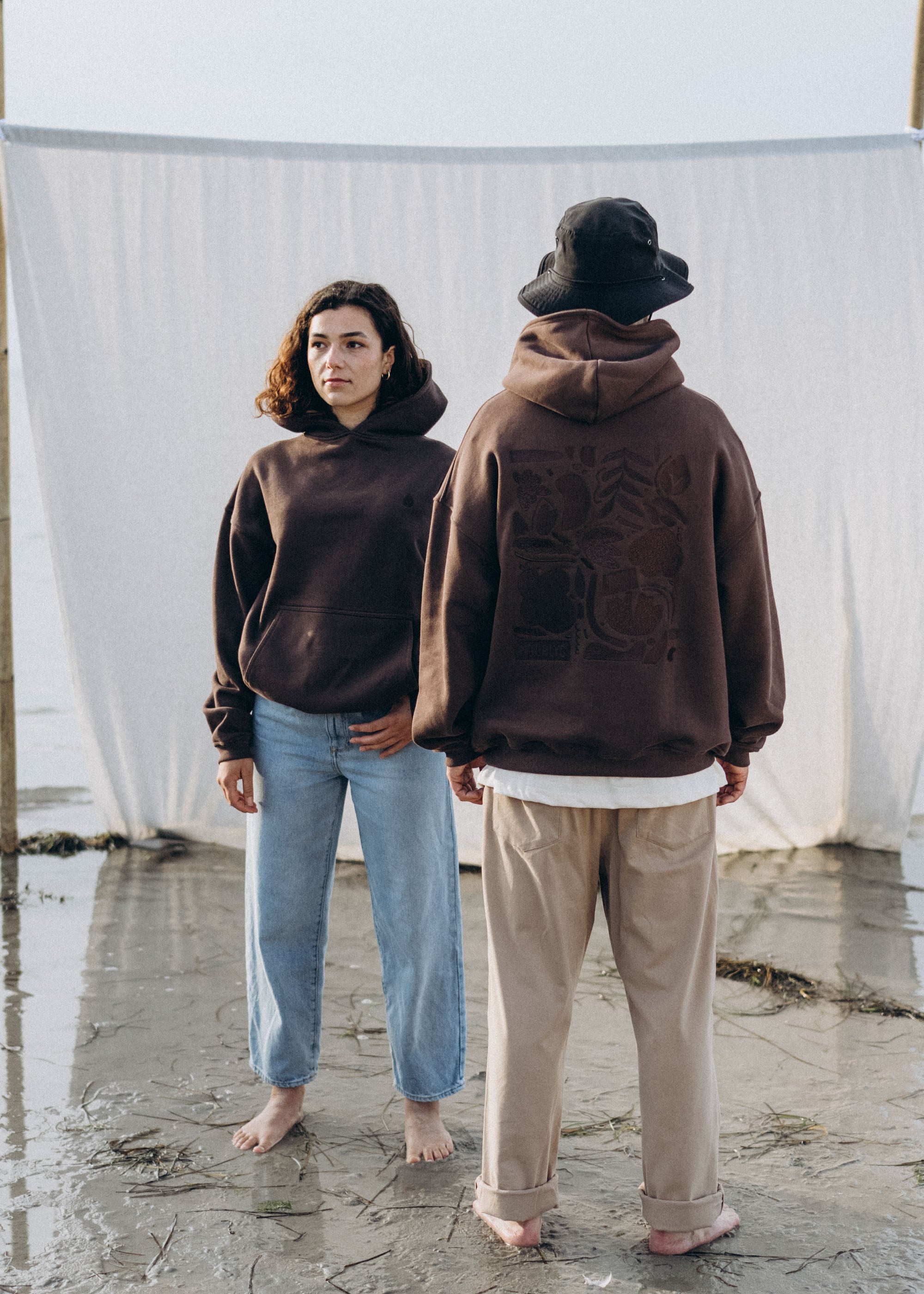 Cropped Heavy-Sweat Hoodie PUNDIG SealBrown
