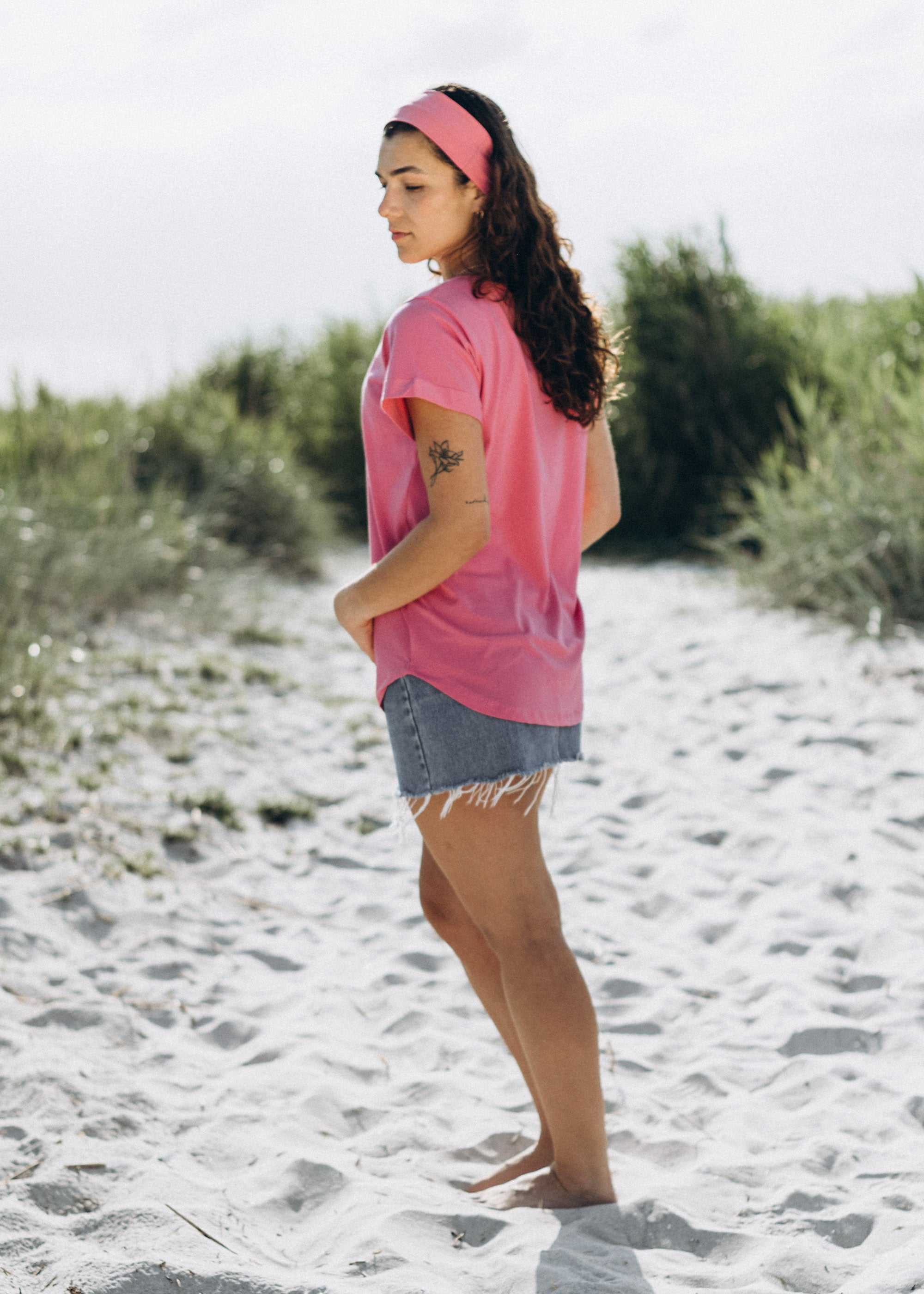 Unser Model Acelya ist <strong>173 cm</strong> groß und trägt <strong>Größe S</strong>.#