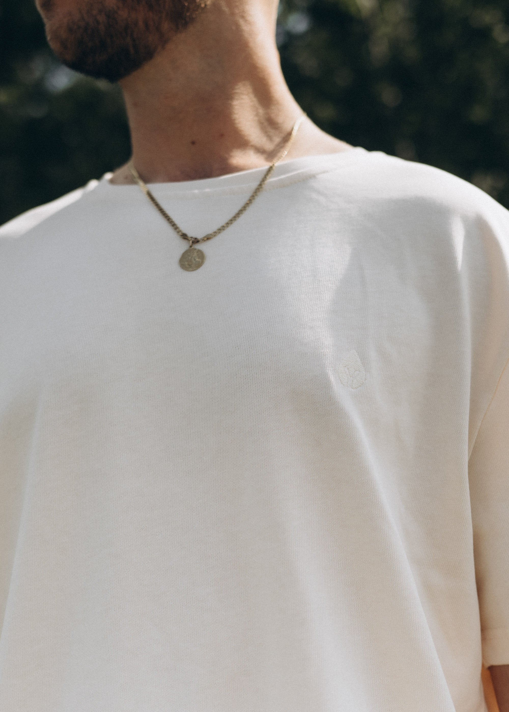 Unser Model Jonas ist <strong>184 cm</strong> groß und trägt <strong>Größe XL</strong>.#