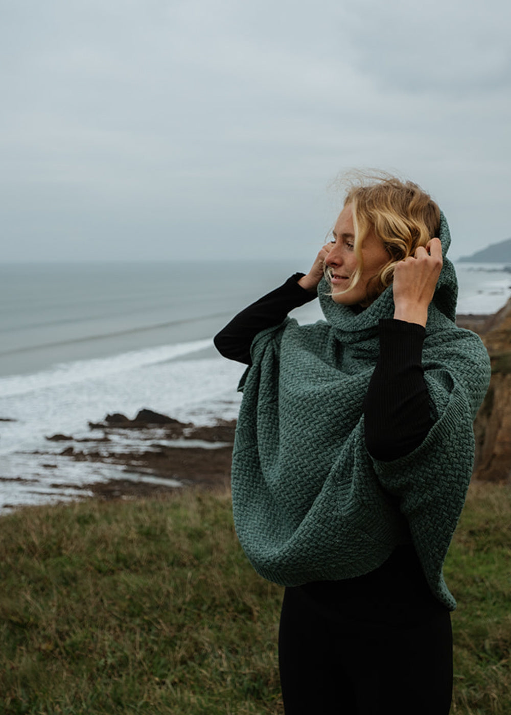 Unser Model Paulina ist <strong>176 cm</strong> groß und trägt <strong>Größe S</strong>.#
