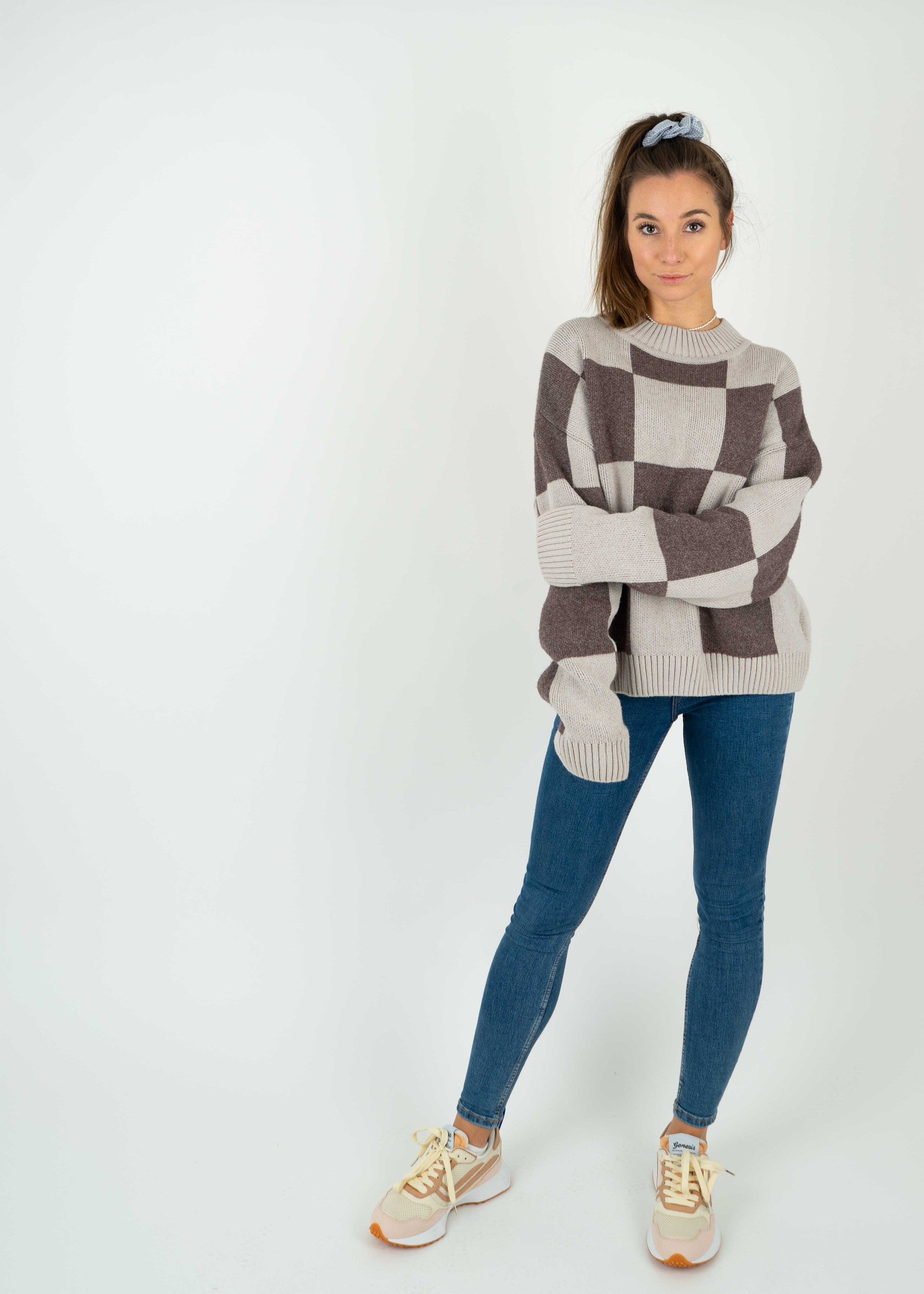 Unser Model Katy ist <strong>168 cm</strong> groß und trägt <strong>Größe S</strong>.#
