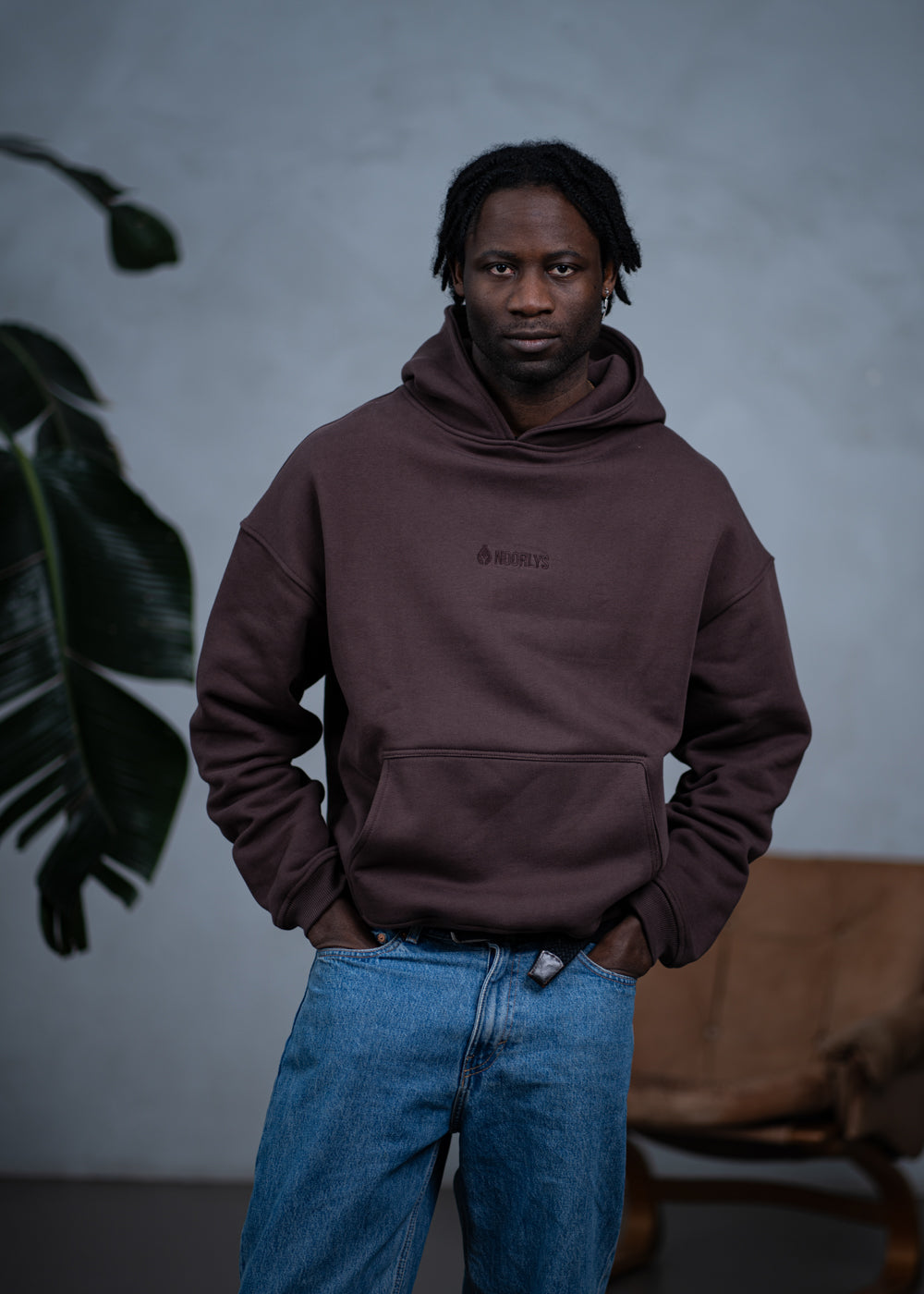 Unser Model K ist <strong>189 cm</strong> groß und trägt <strong>Größe L</strong>.#