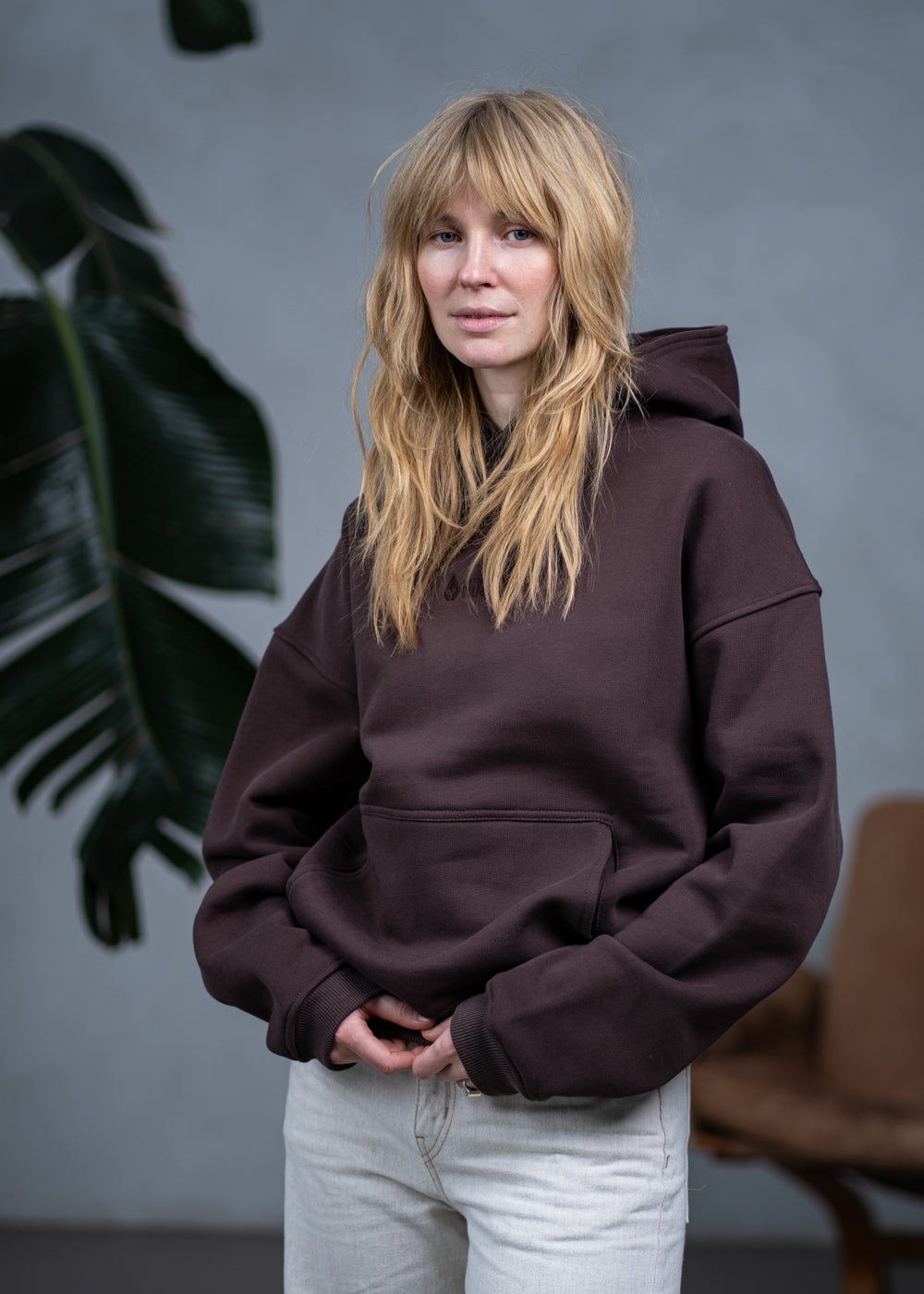Unser Model Lisa ist <strong>178 cm</strong> groß und trägt <strong>Größe S</strong>.#