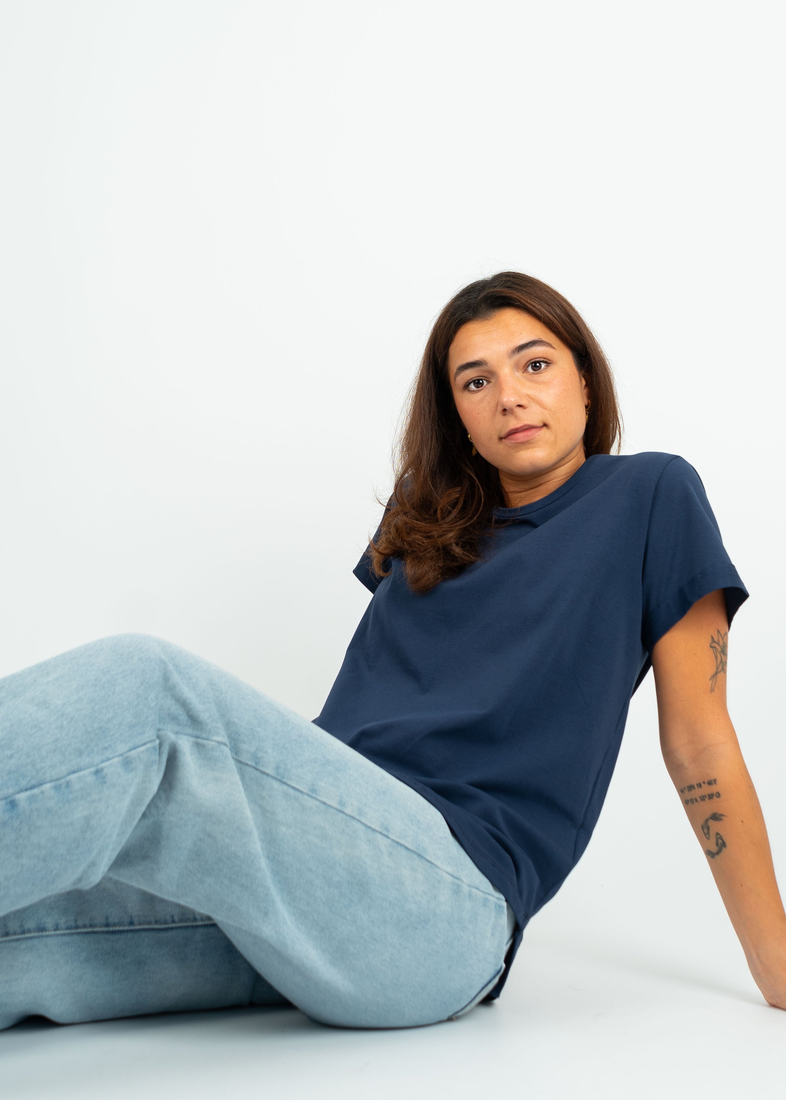 Unser Model Acelya ist <strong>173 cm</strong> groß und trägt <strong>Größe S</strong>.#