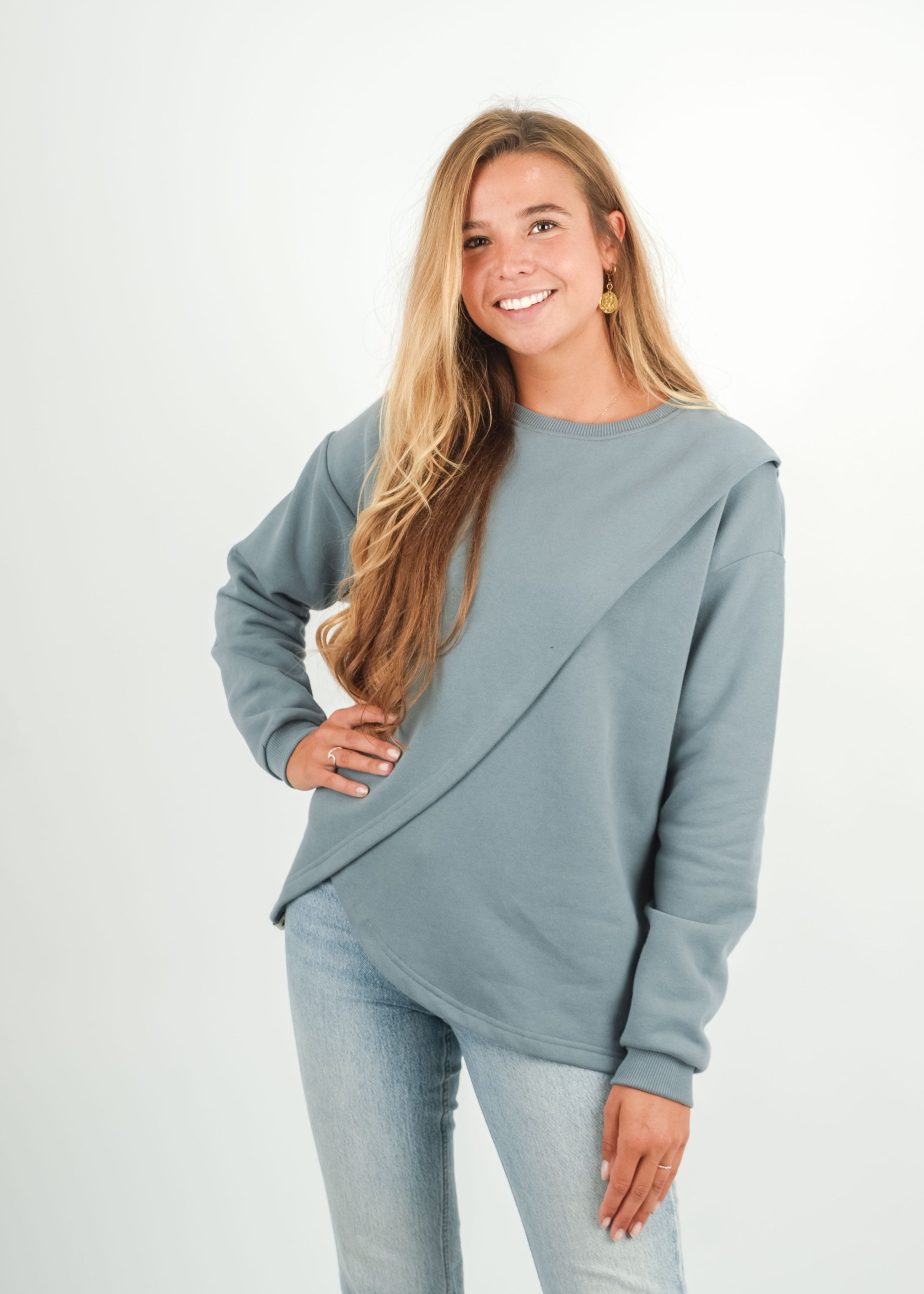 Unser Model Luca ist <strong>179 cm</strong> groß und trägt <strong>Größe S</strong>.#