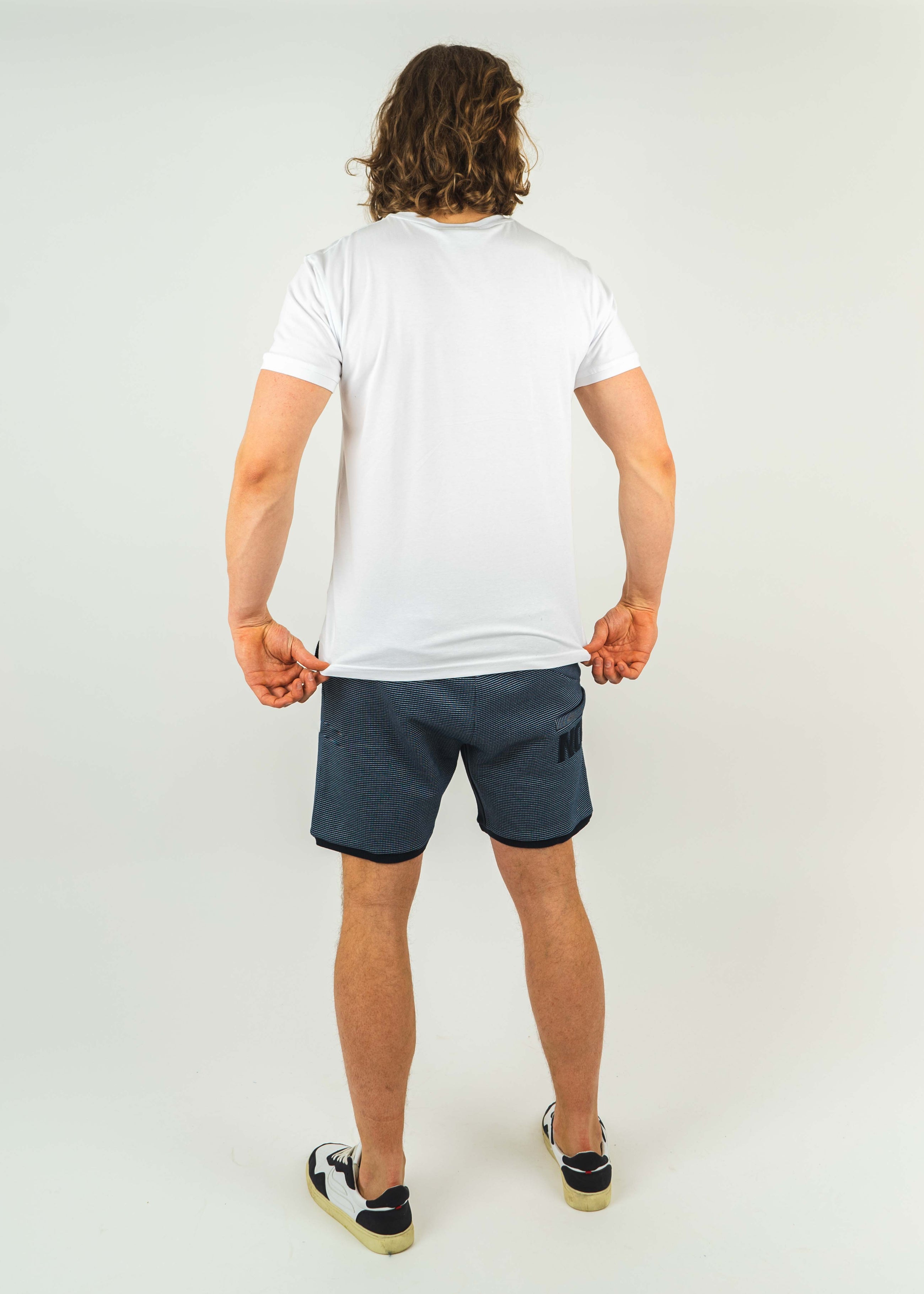 Bündel T-Shirt JOHANN & Short SUNDAG