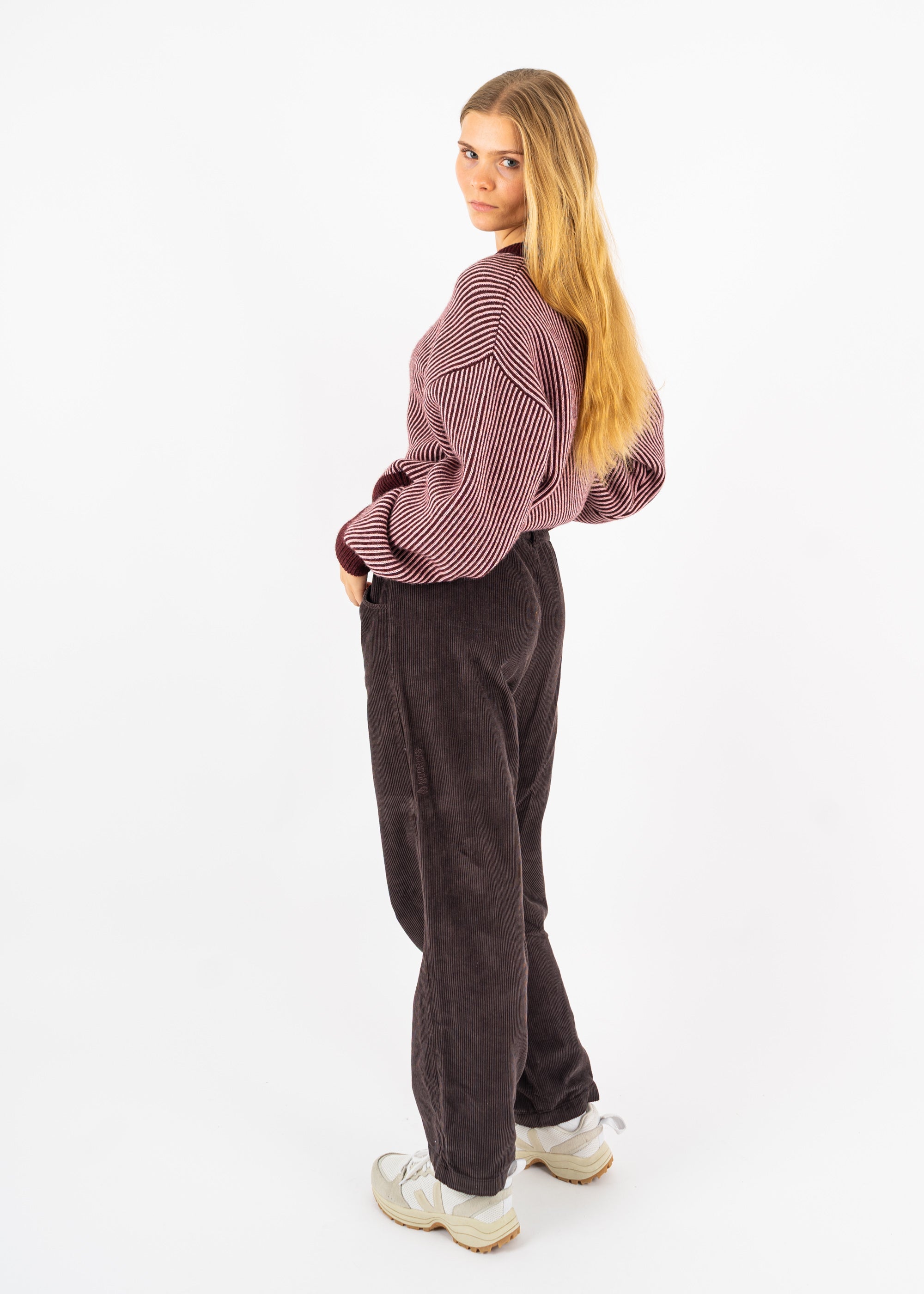 Unser Model Maike ist <strong>176 cm</strong> groß und trägt <strong>Größe S</strong>.#