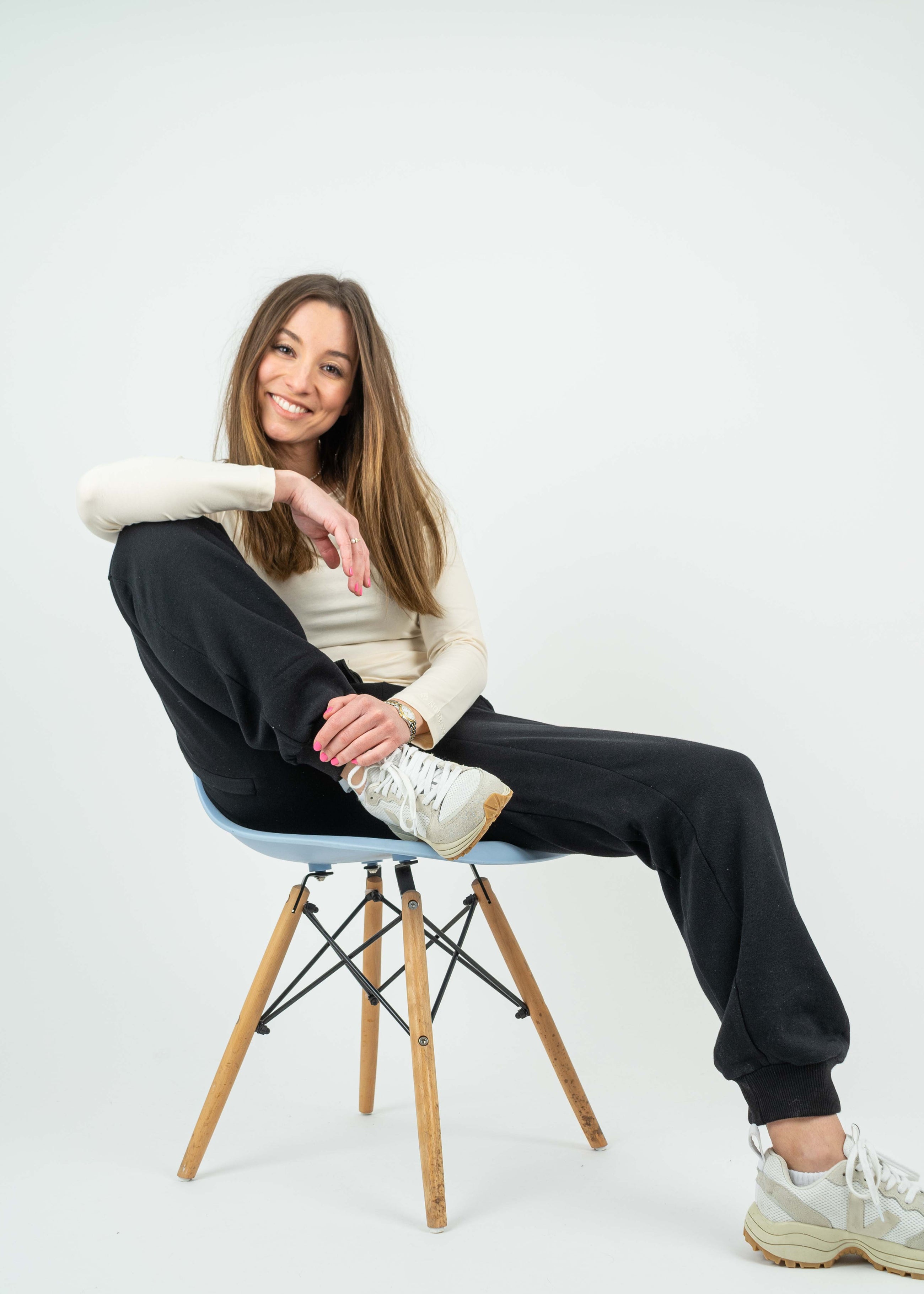 Unser Model Katy ist <strong>168 cm</strong> groß und trägt <strong>Größe S</strong>.#
