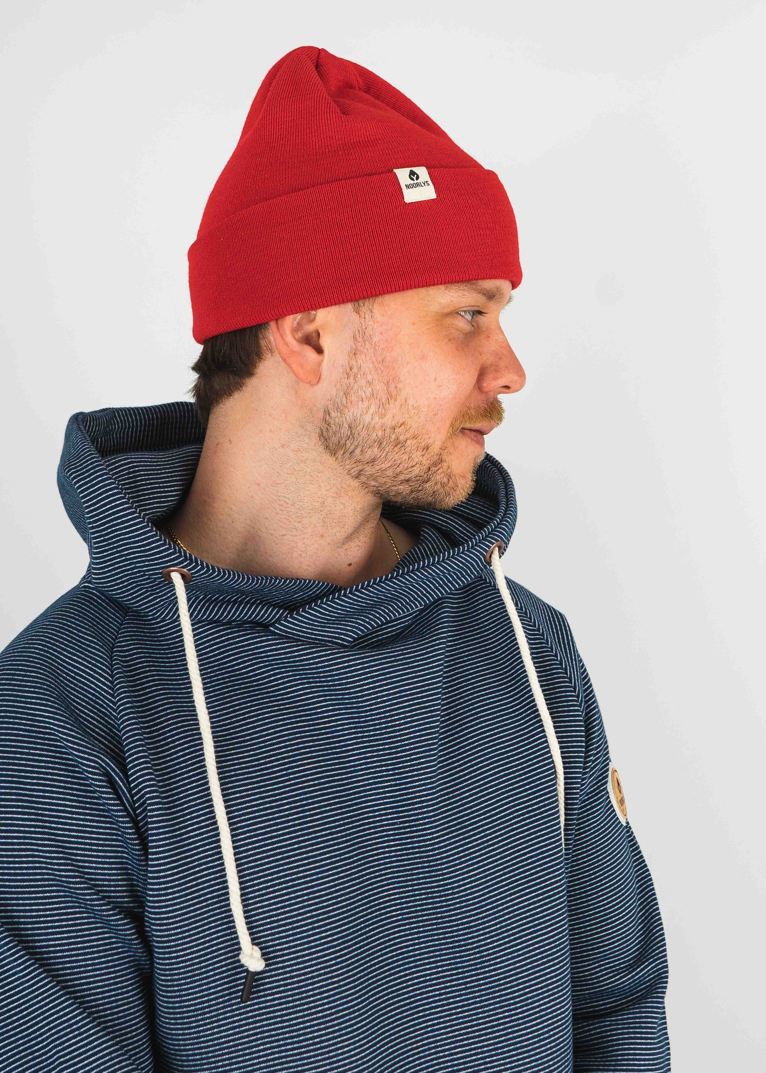 Unser Model Jonas ist <strong>184 cm</strong> groß und trägt <strong>Größe L</strong>.#