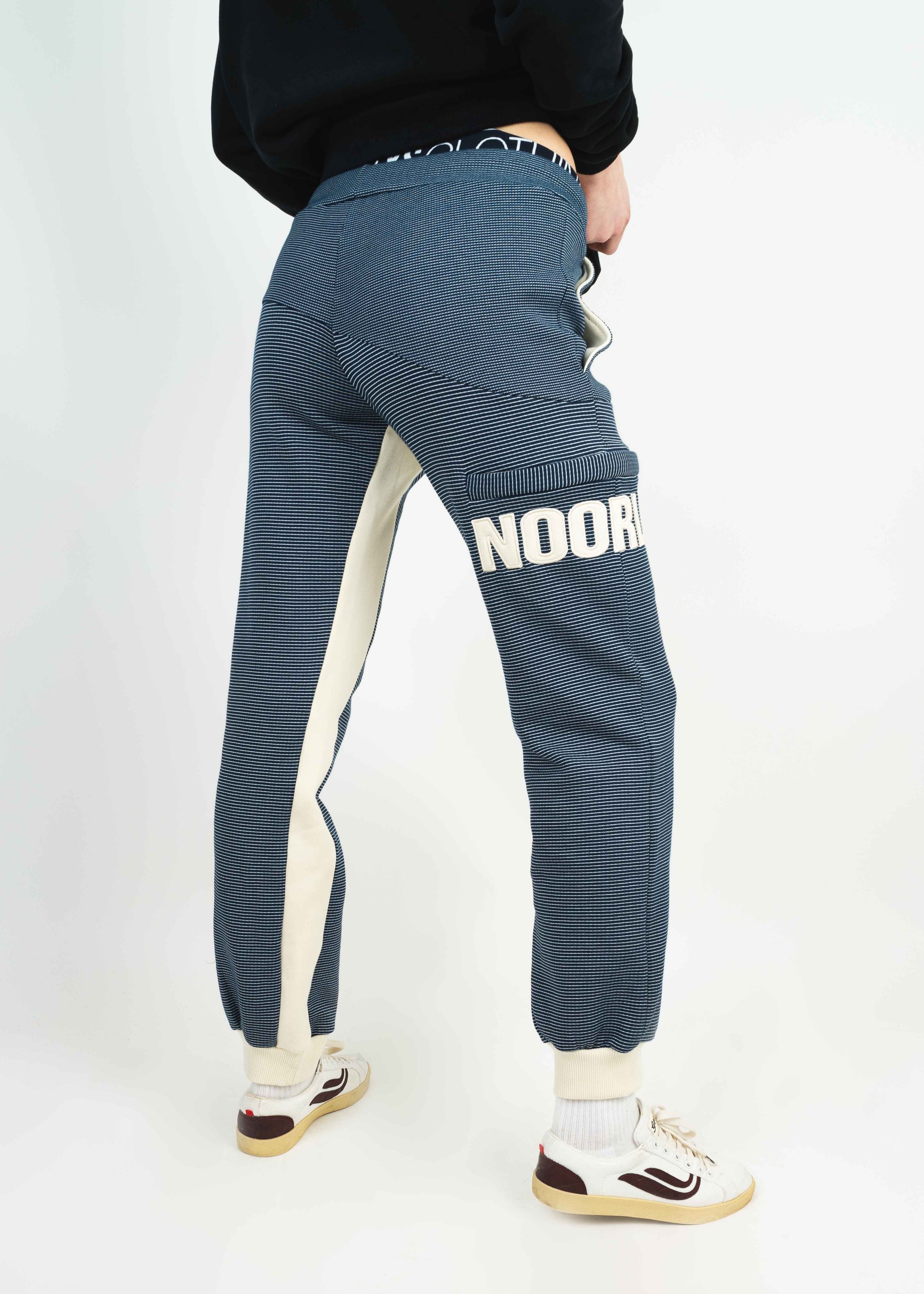 Unser Model Katy ist <strong>168 cm</strong> groß und trägt <strong>Größe S</strong>.#