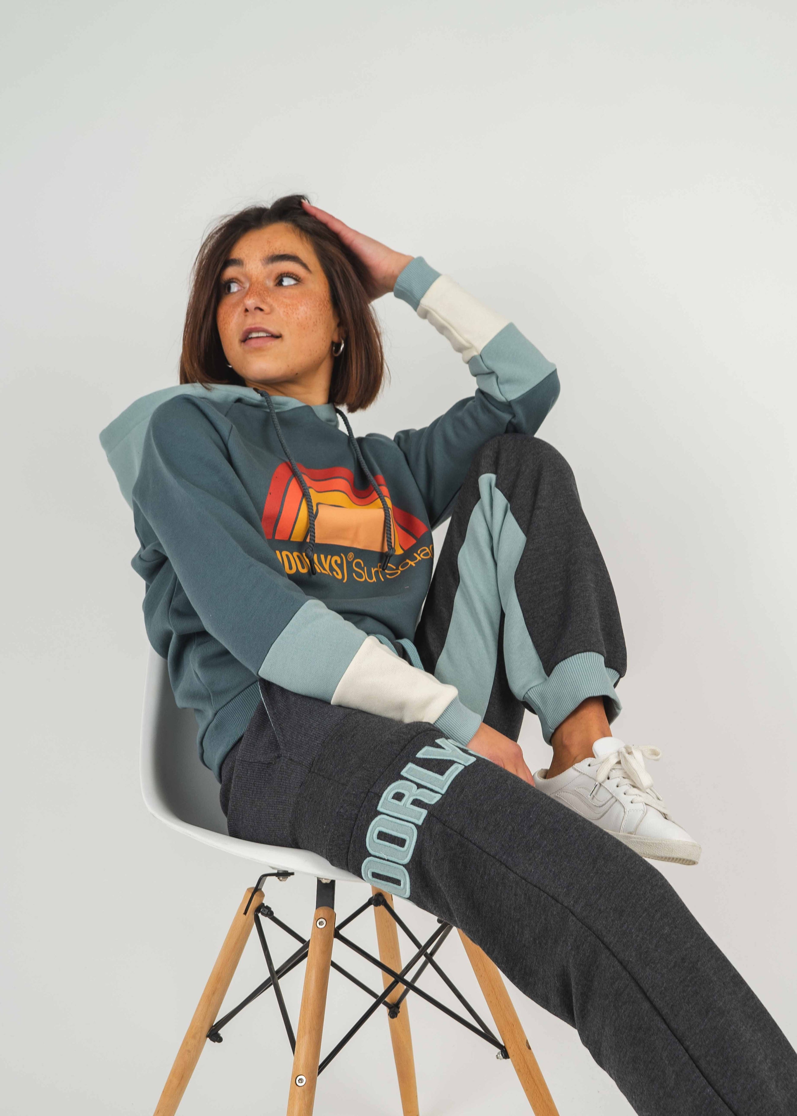 Unser Model Acelya ist <strong>173 cm</strong> groß und trägt <strong>Größe S</strong>.#