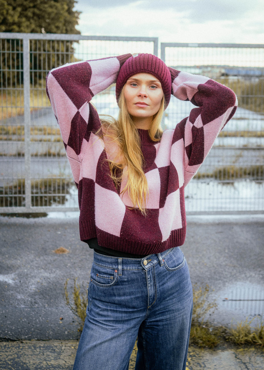 Bündel Strickpullover KARO & Kaschmirmütze ALMA Bordeaux
