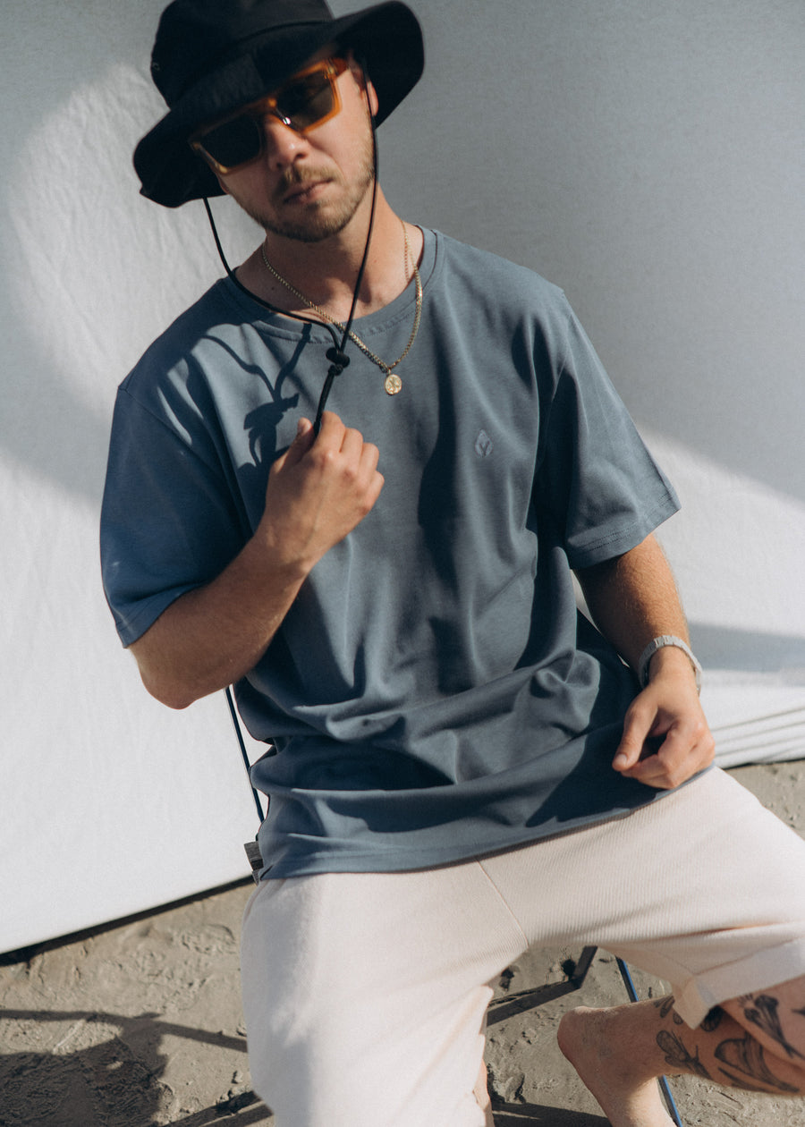 Unser Model Jonas ist 184 cm groß und trägt Größe XL.#