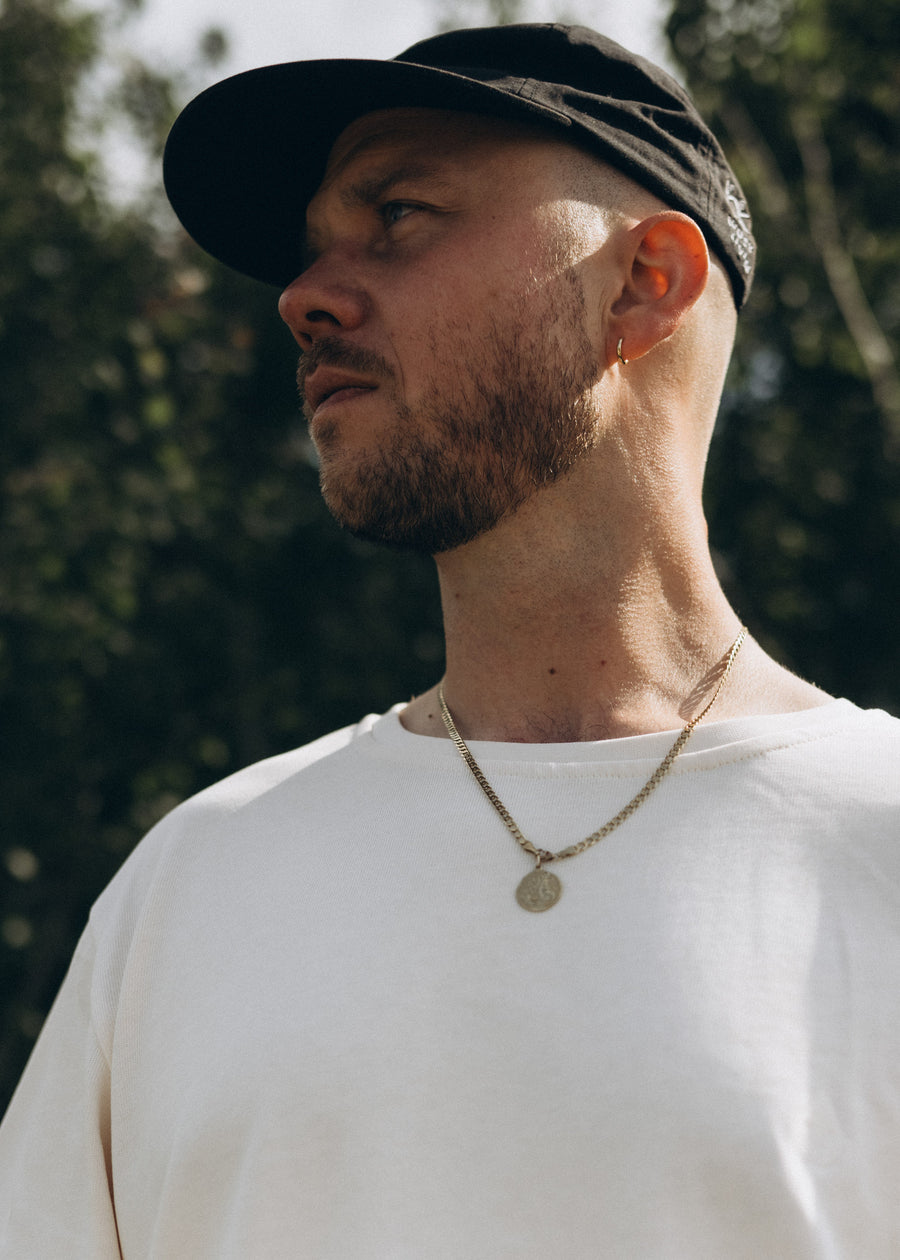 Unser Model Jonas ist 184 cm groß und trägt Größe XL.#