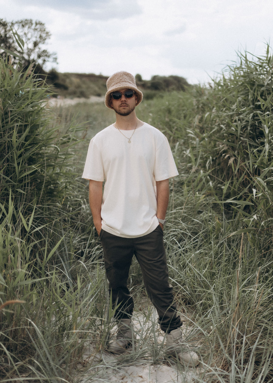 Unser Model Jonas ist 184 cm groß und trägt Größe XL.#