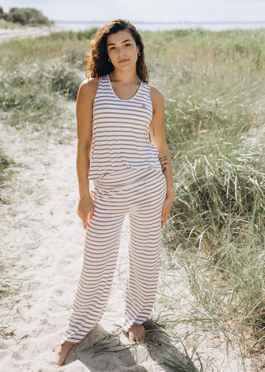 Unser Model Acelya ist 173 cm groß und trägt Größe S.#