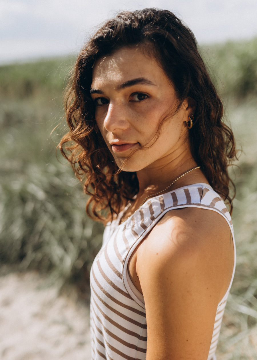 Unser Model Acelya ist 173 cm groß und trägt Größe S.#