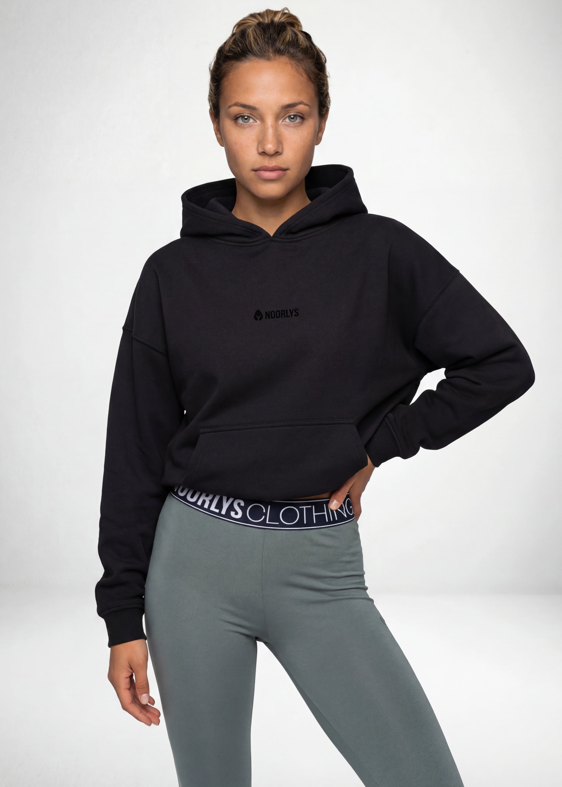 Boxy Heavy-Sweat Hoodie PUNDIG Black