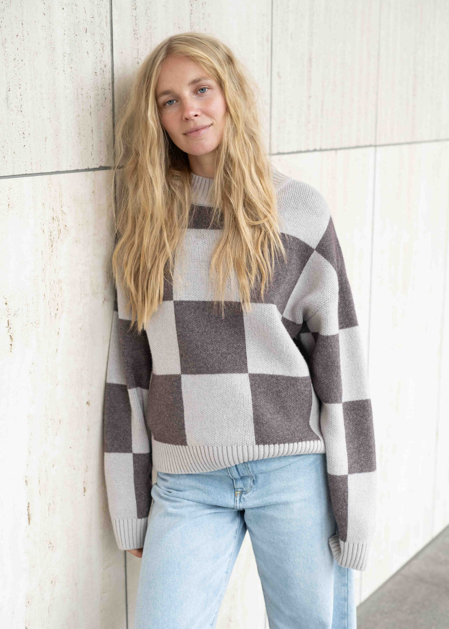 Knit sweater CHECK OysterGrey/Chocolate