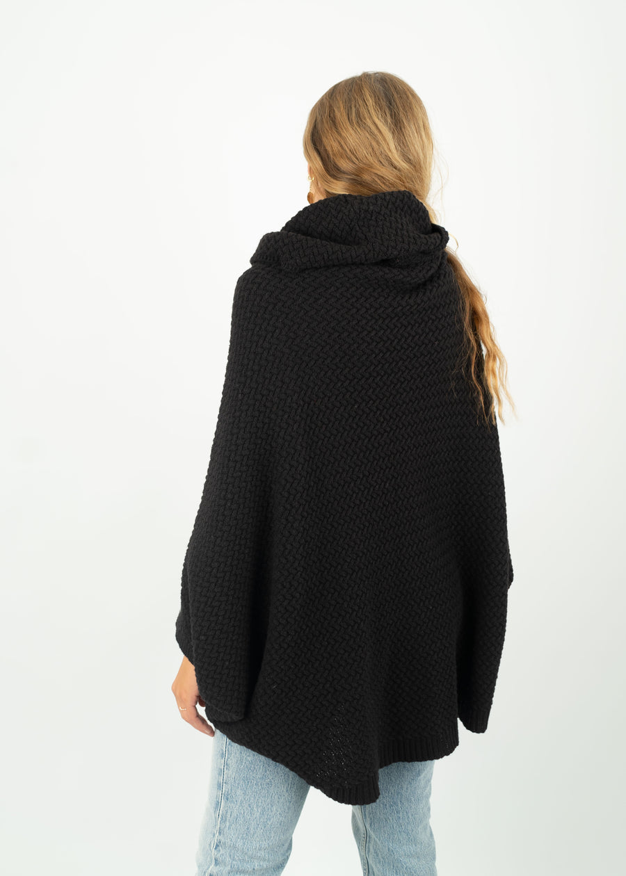 Bündel Poncho MUUS Black & Longsleeve FJELLA