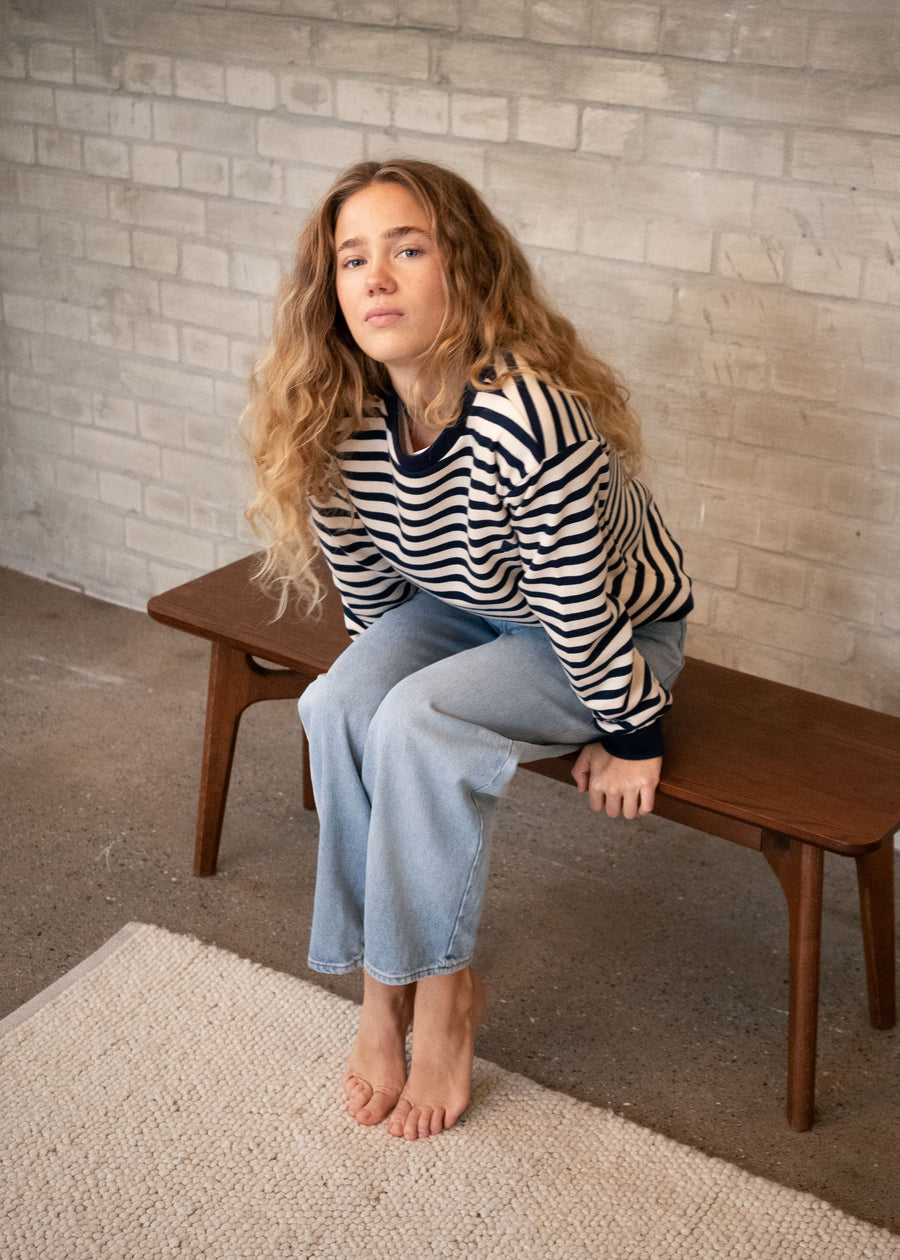 Unser Model Nika ist 175 cm groß und trägt Größe S.#