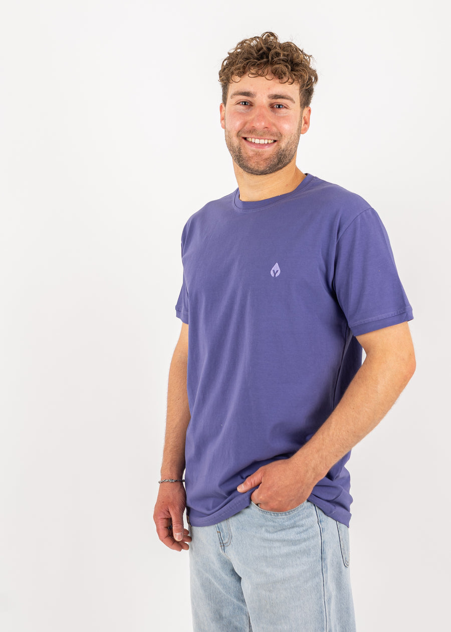 Unser Model Henry ist 178 cm groß und trägt Größe L.#
