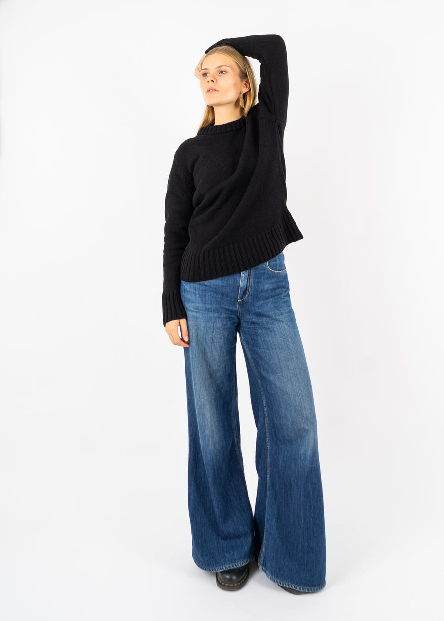 Unser Model Maike ist 176 cm groß und trägt Größe S.#