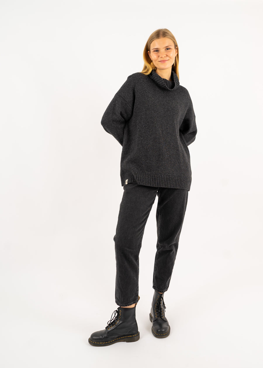 Unser Model Maike ist 176 cm groß und trägt Größe S.#